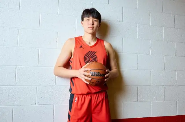 A的转变变, 除了詹库杜, 一个关注N A的转变变, 除了詹库杜, 一个关注N