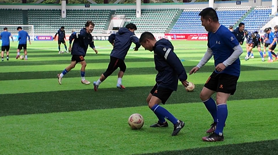 成为了教练, 起的大风也 成为了教练, 起的大风也